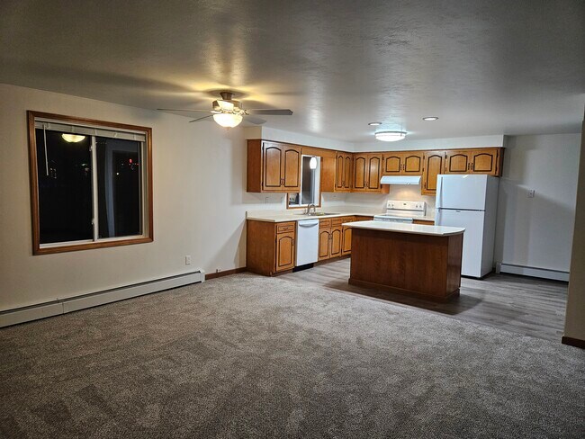 Foto del edificio - 2340 S Ridge Rd