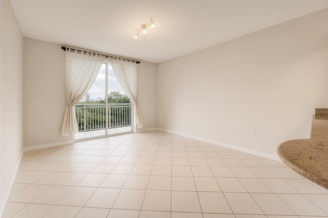 Foto del edificio - 3500 Coral Wy