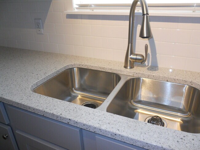 Foto del edificio - 2322 Ranch Way