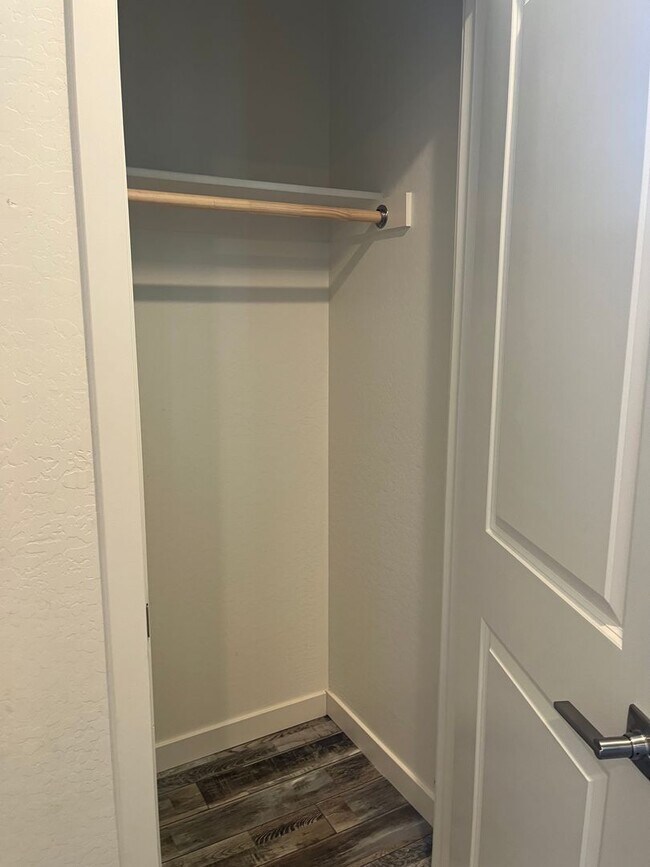 Foto del edificio - ***3 BEDROOM/2.5 BATHROOM IN PRESCOTT VALLEY***