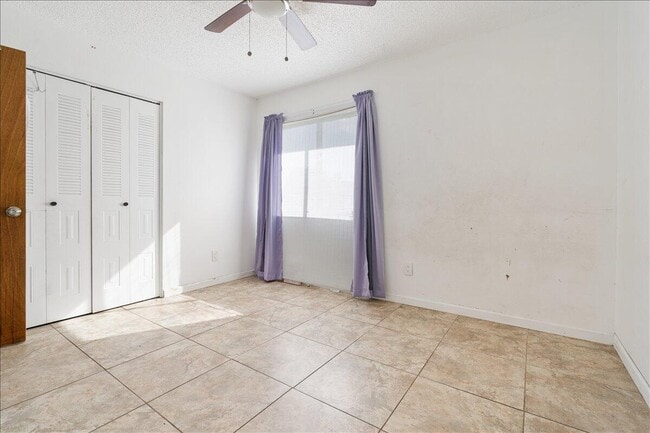 Foto del edificio - 1433 SE North Balcourt Ct