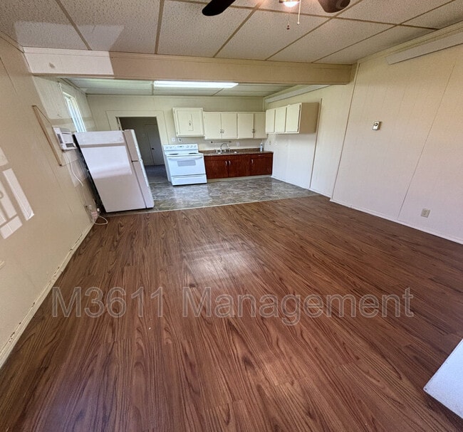 Building Photo - 5628 Logan Ave