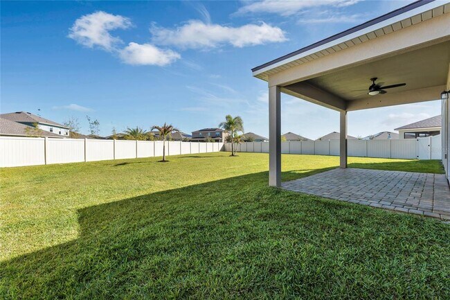 Foto del edificio - 3127 Hurston Watch Ln