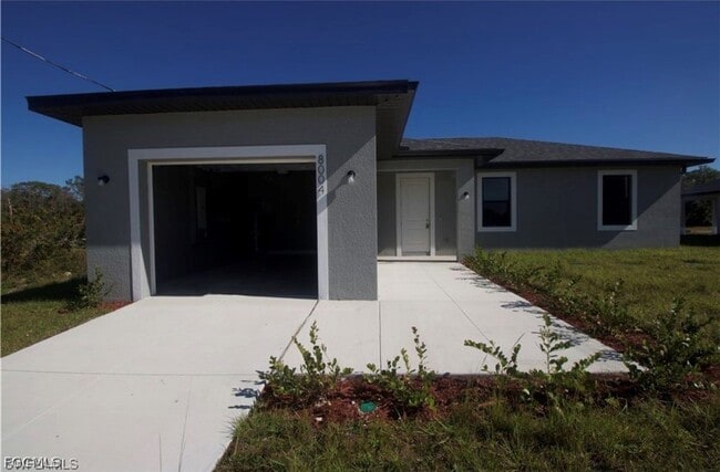 Building Photo - 8004 Spice Ct