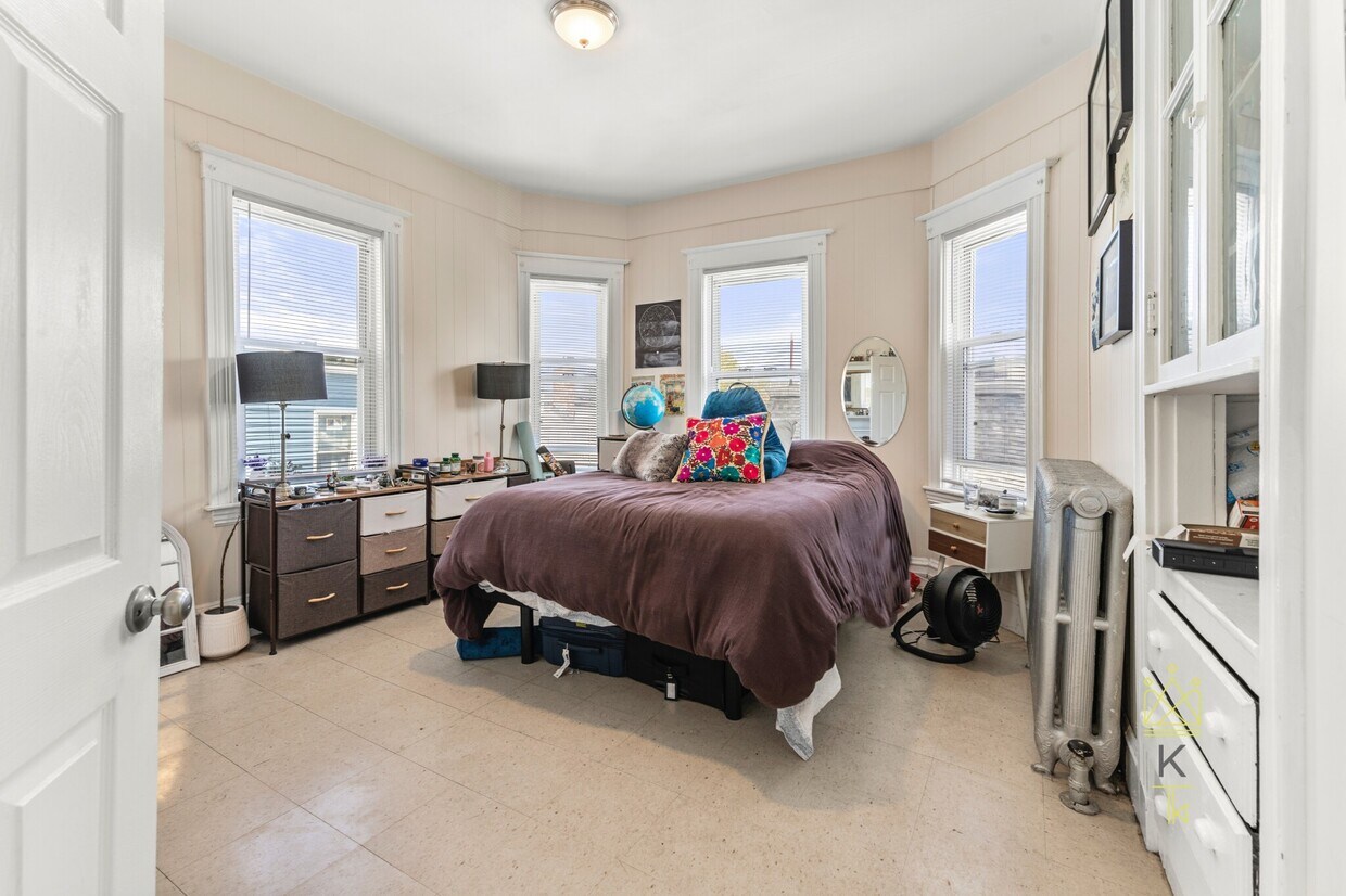 Foto principal - 175 River St