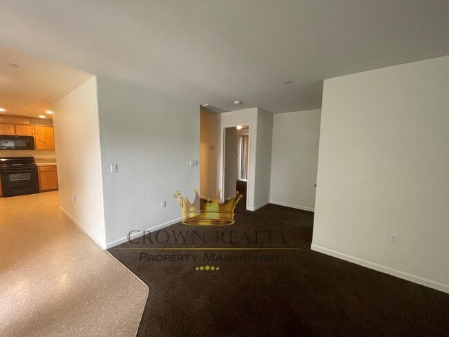Foto del edificio - 3081 Bright St