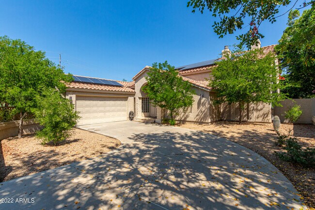 Foto del edificio - 12829 N 17th Dr