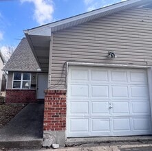 Building Photo - 710-712-712 Clinkscales Rd