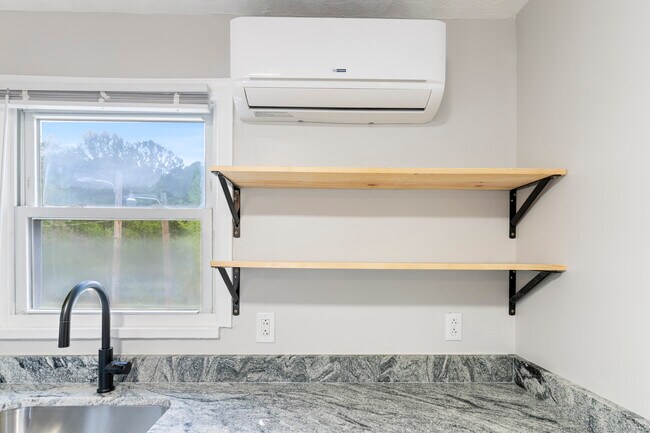 Foto del edificio - Affordable Luxury Apartment Near DC