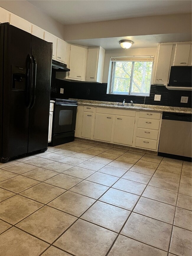 Building Photo - 1119 Port Diane Dr