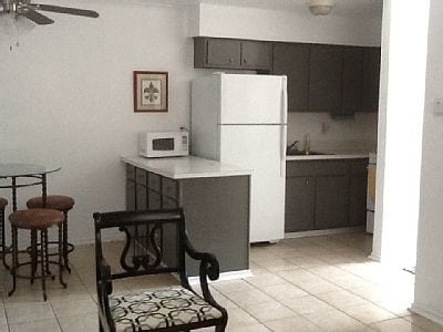 Building Photo - 106 Labarre Dr