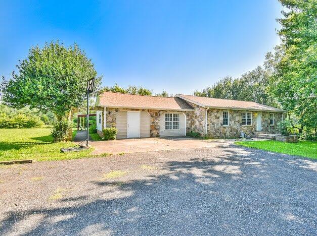 Building Photo - 51 Nail Rd