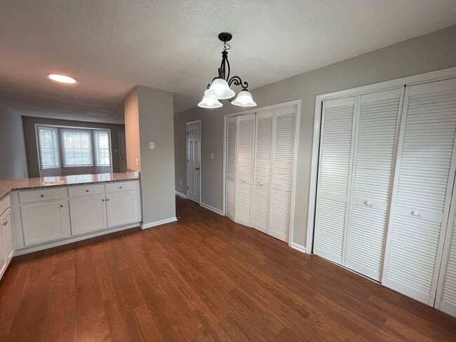 Building Photo - PRE-LEASING FOR AUGUST 2025!
