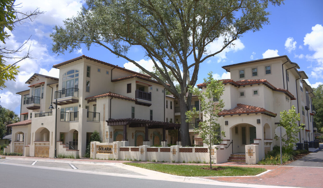 Foto principal - 1023 SW 6 Ave