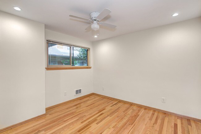 Foto del edificio - 1515 6th Ave W