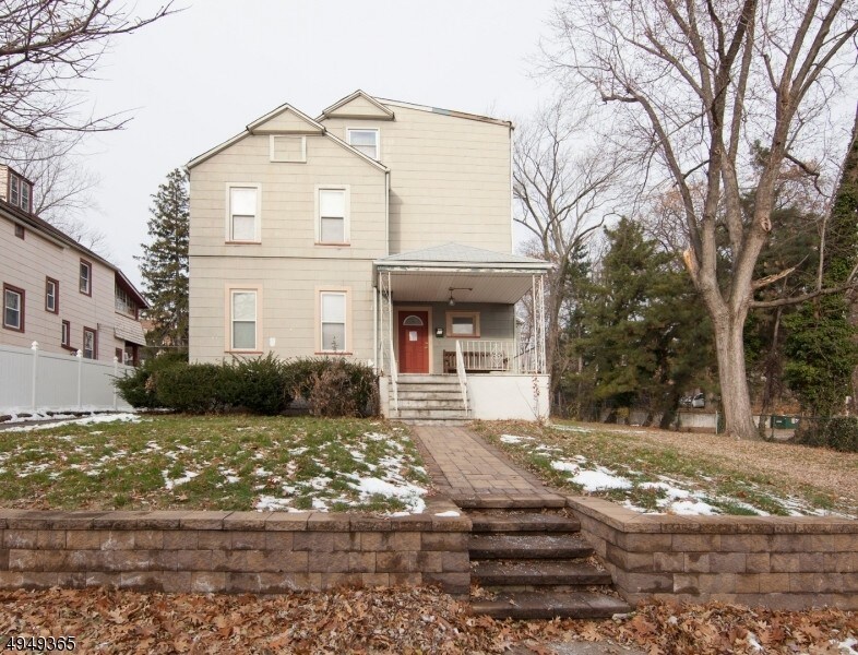 17 Gates Ave Unit 2, Montclair, NJ 07042 Room for Rent in Montclair