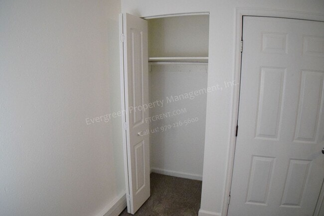 Building Photo - 824 N Garfield Ave