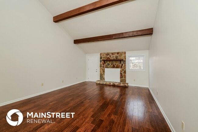 Foto del edificio - 338 Lori Ln