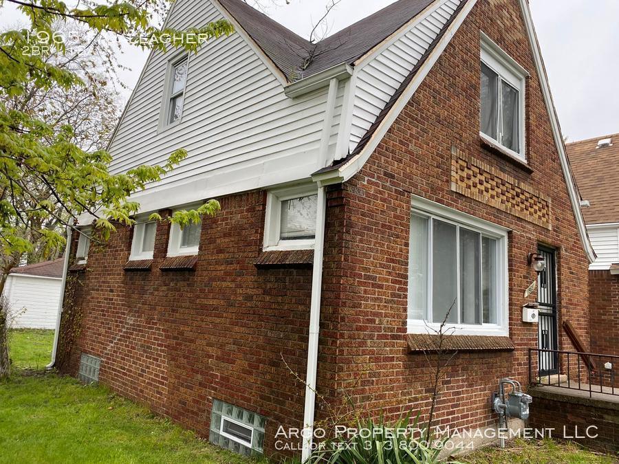 Foto principal - Single Family House