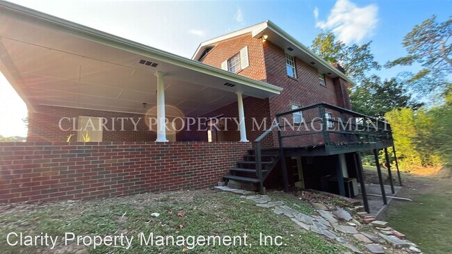 Building Photo - 4 br, 3 bath House - 1125 Ridgetop Drive