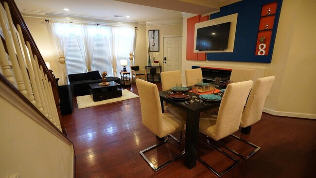 Foto del edificio - 265 Community Center Ave