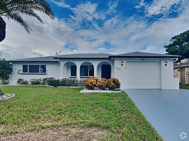 Building Photo - 5801 Elena Dr