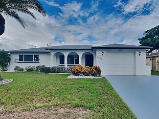 Building Photo - 5801 Elena Dr