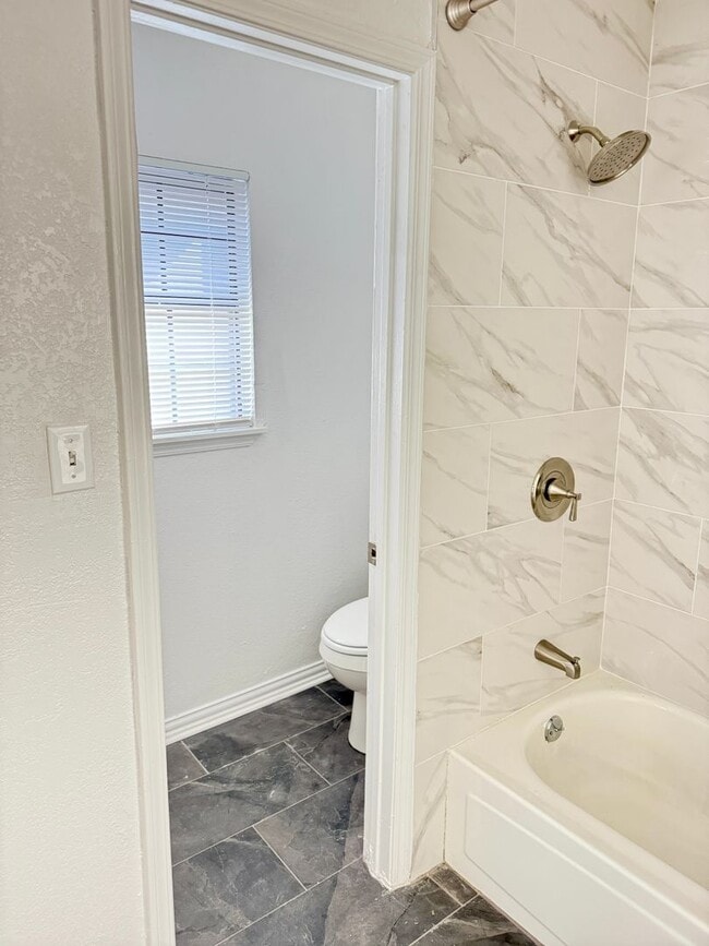 Foto del edificio - Fully Renovated 3-Bedroom in North Fort Worth – Top-Rated Keller ISD!