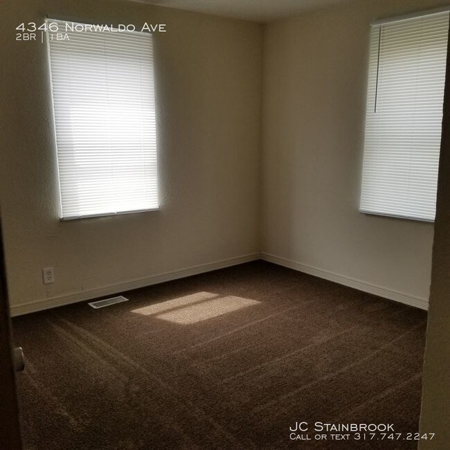 Building Photo - Near North/Fairgrounds 2BR House!