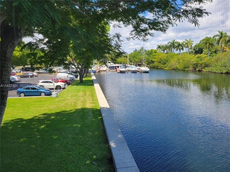 Photo - 3401 N Country Club Drive Unit EI202