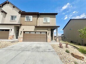 Building Photo - 5755 Villa Lorenzo Dr