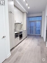 Building Photo - 60-360 Honeycrisp Cres