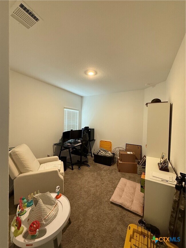 Foto del edificio - 12915 Sage