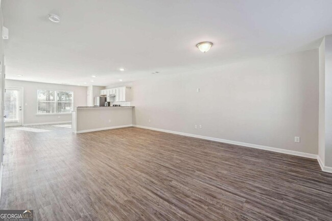 Building Photo - 4420 Pinscher St