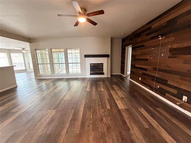 Foto del edificio - 2131 Post Wood Ln