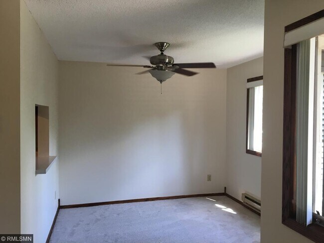 Building Photo - 1581 Wheelock Ln