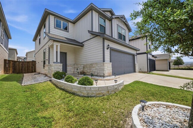 Foto del edificio - 316 Stone Water Ln