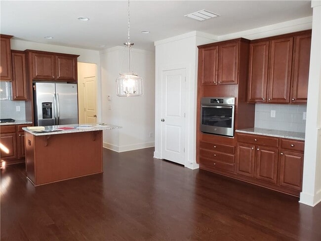 Building Photo - 1250 Bar Harbor Pl