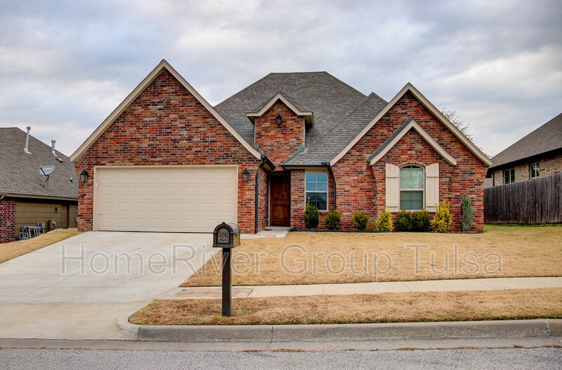 4683 East 146th St S, Bixby, OK 74008 House Rental in Bixby, OK