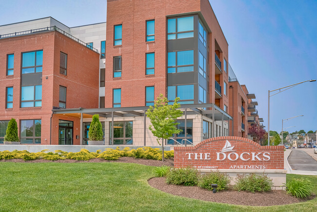 Foto del edificio - The Docks