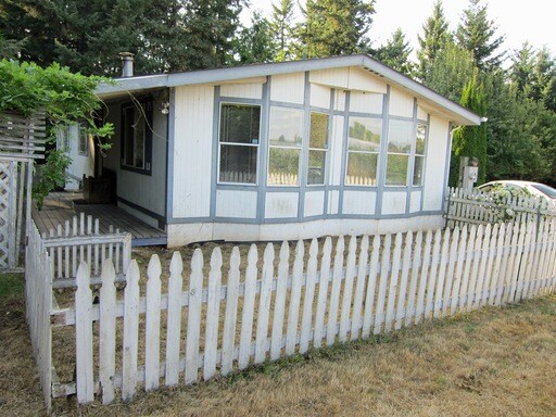 Primary Photo - 31499 SE Highway 211