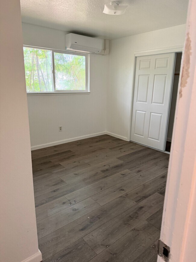 Building Photo - 3001 Radnor Way