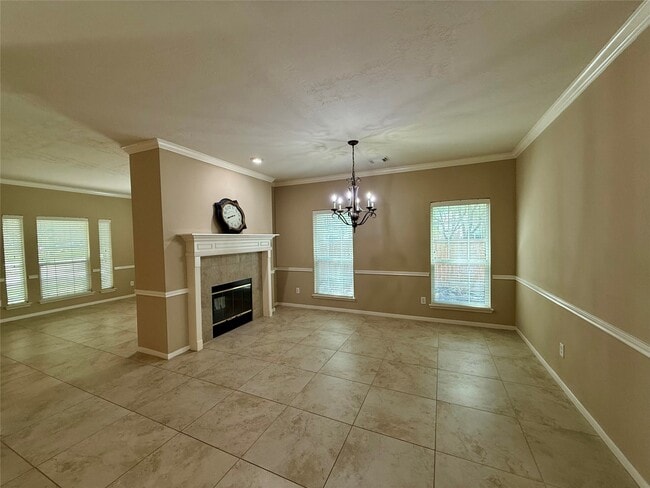 Building Photo - 14009 Hollow Canyon Ln