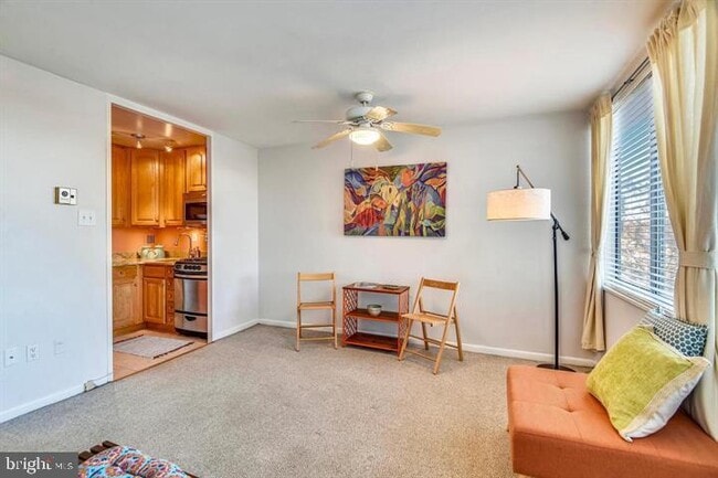 Building Photo - 6641 Wakefield Dr