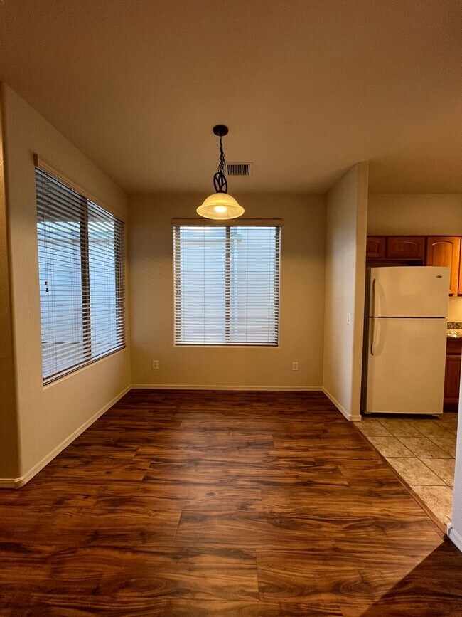 Foto del edificio - 4 Bedroom in Stoneridge, Prescott Valley