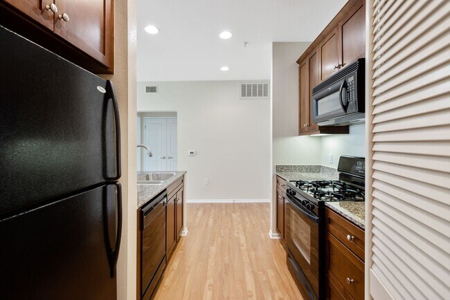 Foto del edificio - 2 br, 2 bath House - 2314 Scholarship