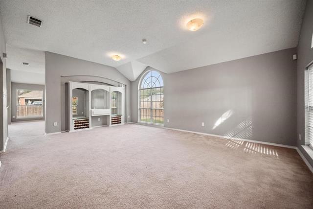 Foto del edificio - 7700 Glenoaks Dr