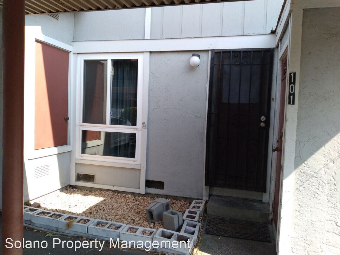 Foto principal - 2 br, 1.5 bath House - 101 Villa Circle