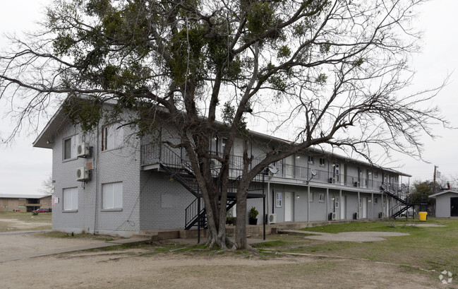 Building Photo - Jamestown Apartments