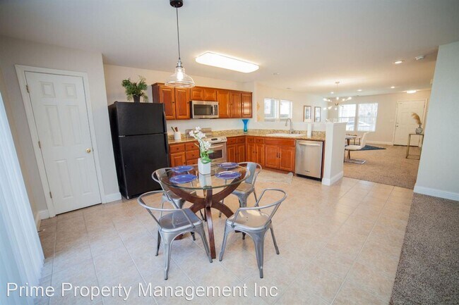 Building Photo - 4 br, 3 bath House - 1239 Sunup Drive